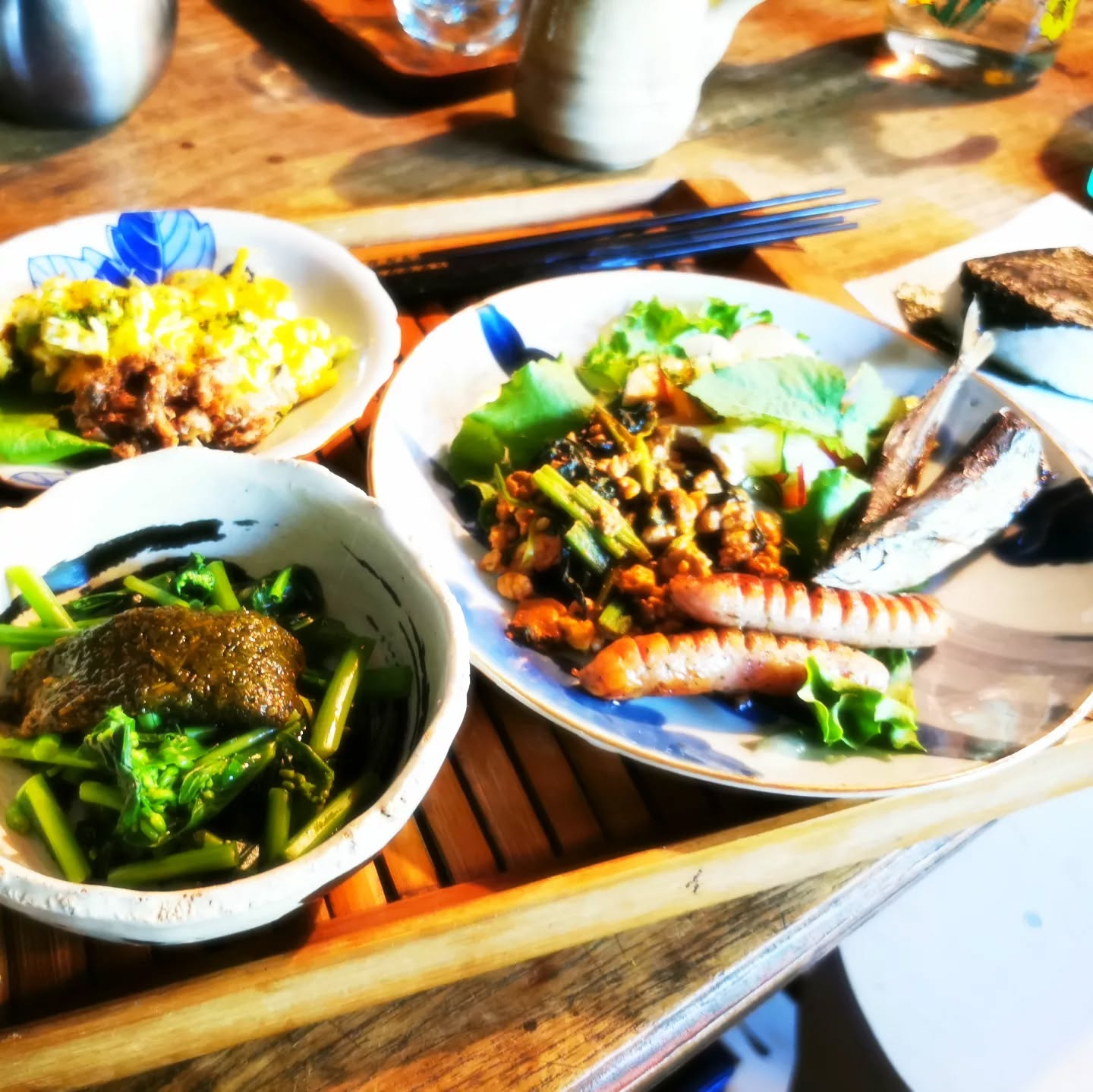 朝食を作らせてもらっている。