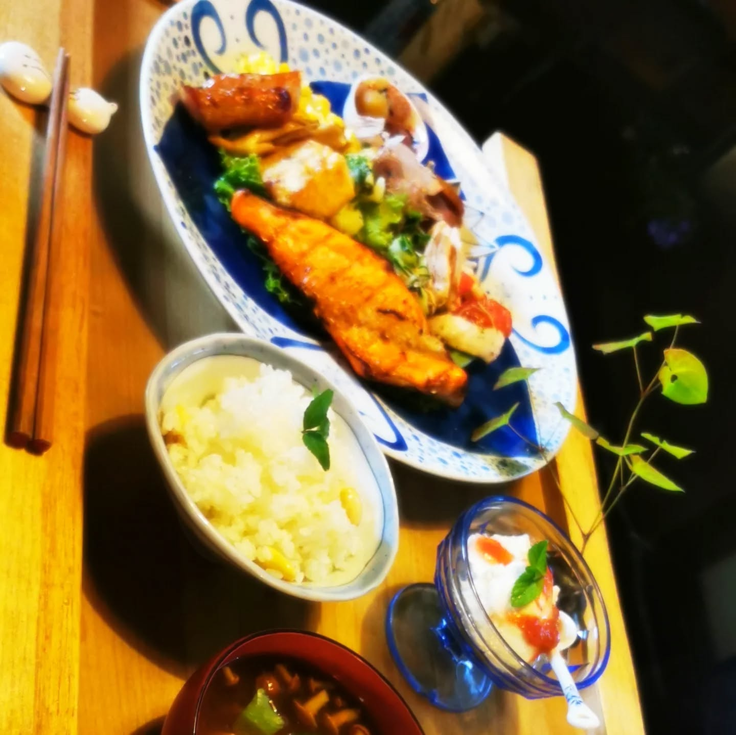 朝食を作らせてもらっている。