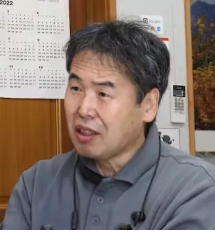 笠井伸二<br width=