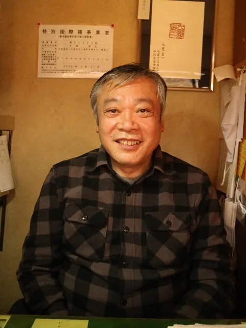 小林成仁<br width=